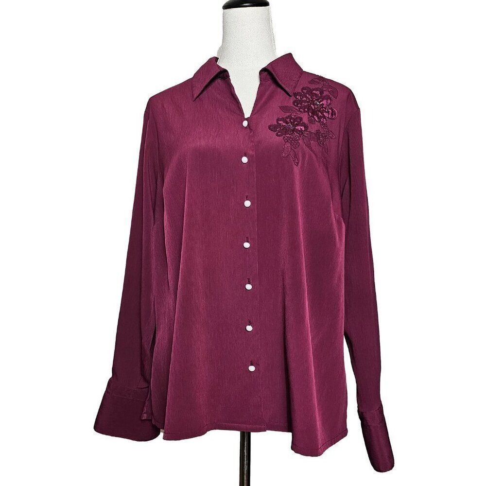 Vintage Covington 18W Elegant Floral Embroidered Button-Up Shirt
